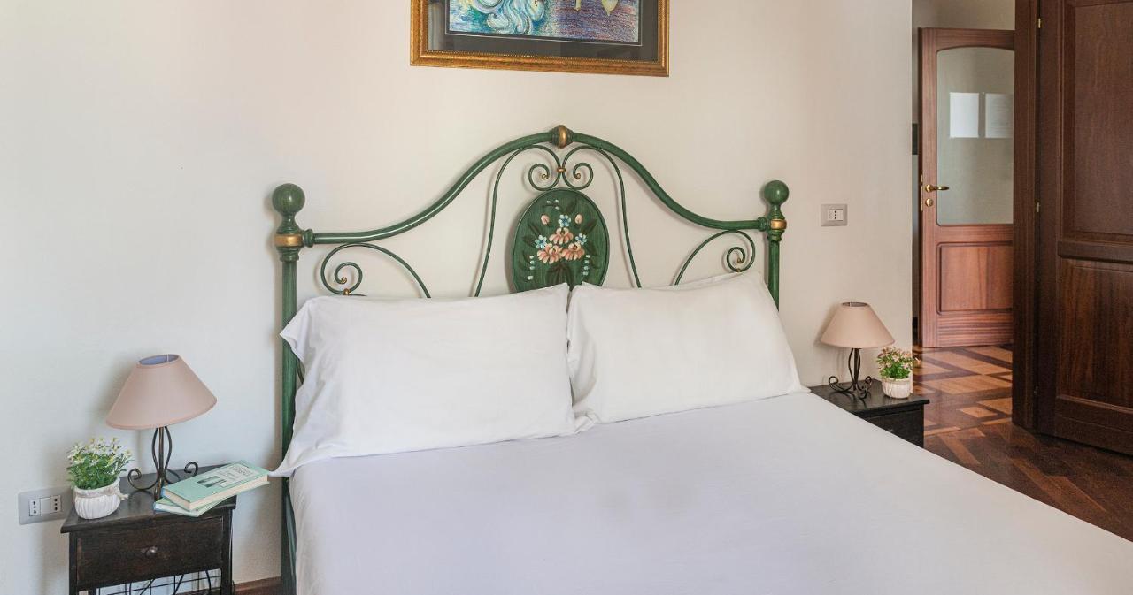 Welcomely - Bed And Dream Alghero Luaran gambar